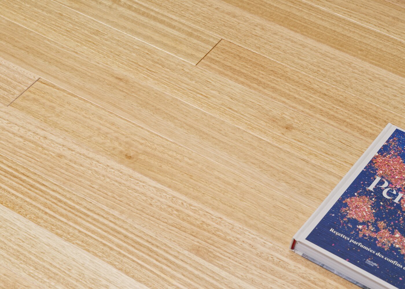 Parquet Eucalyptus massif PRBis G04 vernis satiné 17x75