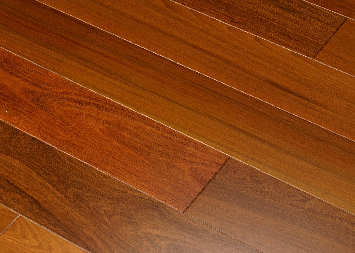 Parquet Ipé massif Premier G04 vernis satiné 14x90x350-1200