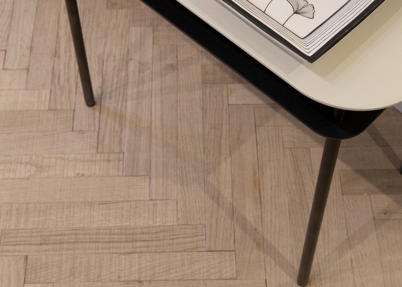 Parquet massif Ch&ecirc;ne Retina Small G2 Prbis Contemporain Bross&eacute; Effet Naturel