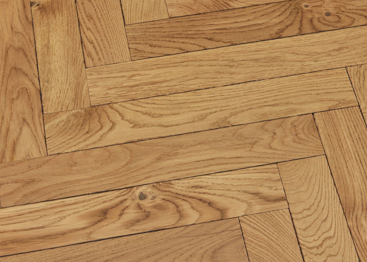 Parquet chêne massif COLBERT Bâton rompu Elégance vieilli 14x70x450