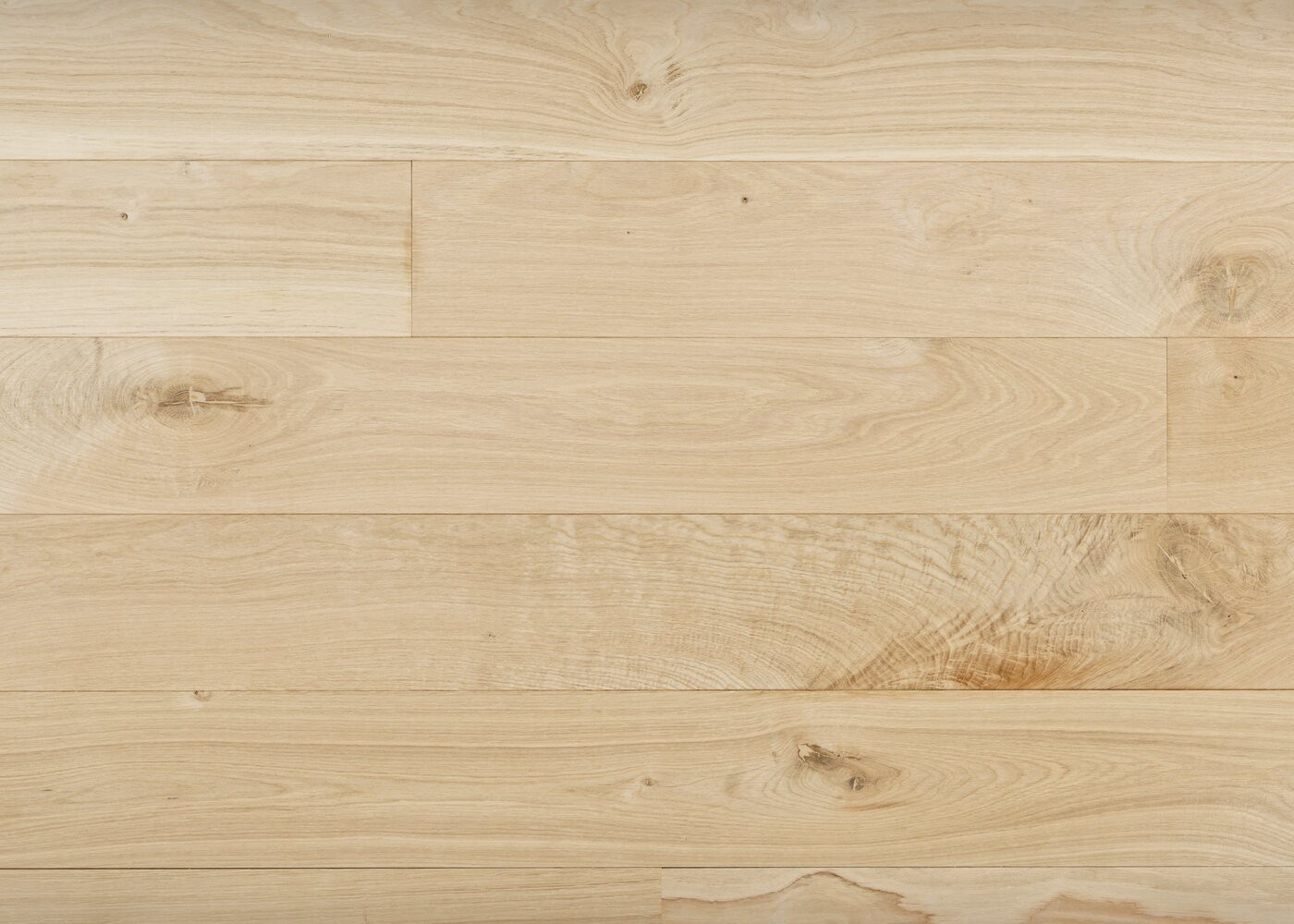 Parquet chêne massif Brut Chalet NF 14x90x1400