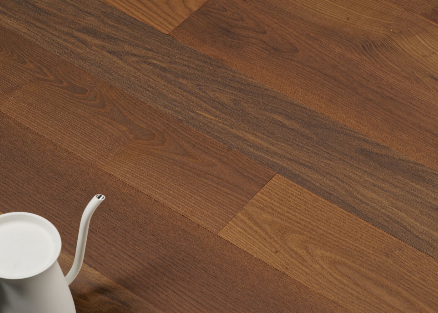 Parquet frêne massif thermochauffé Elégance Brut NF G2 14x130x600-2000