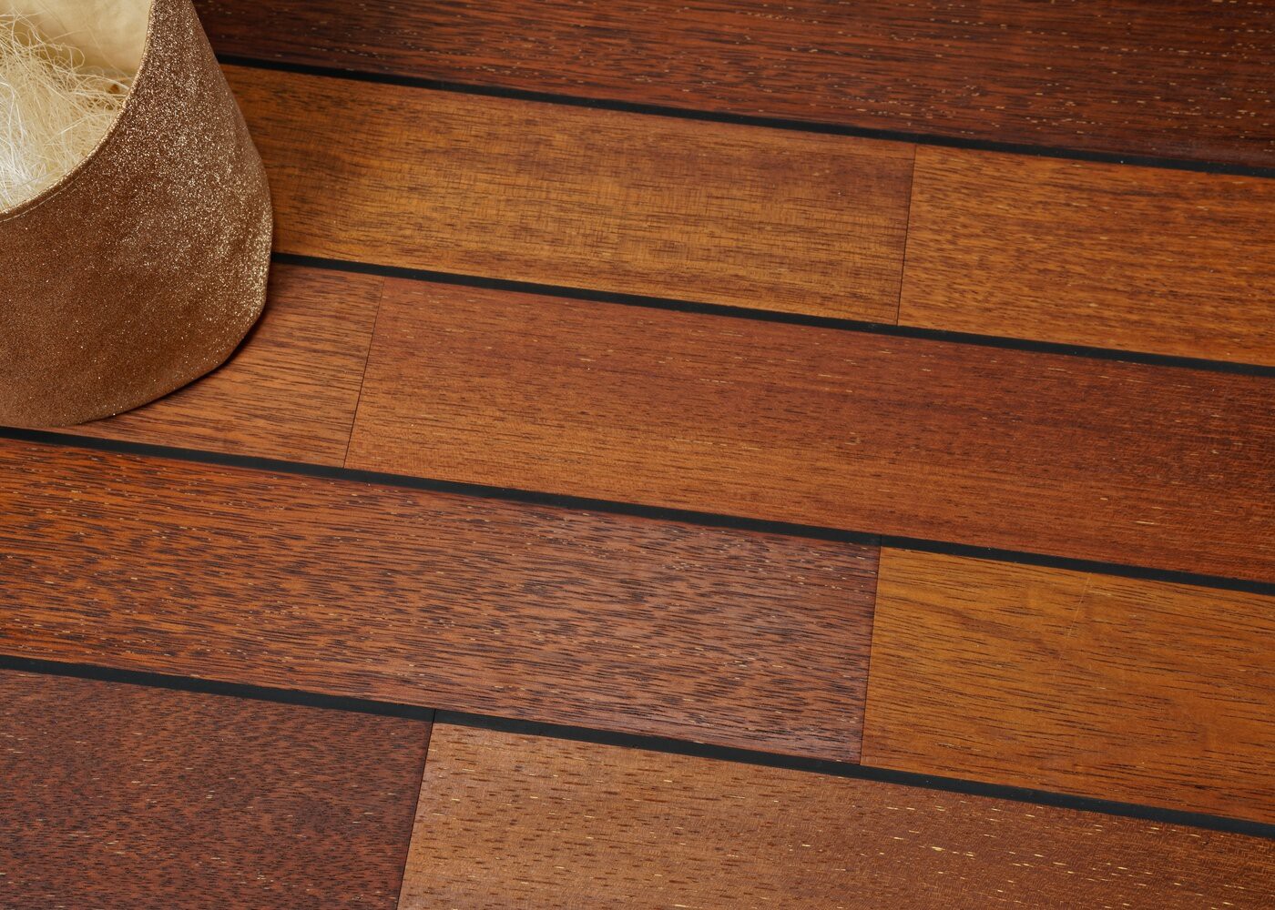 Parquet Merbau massif Pont de Bateau huilé 12x90x400-1200