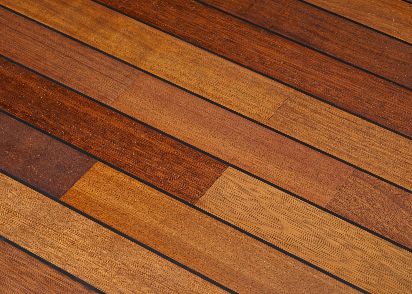 Parquet Merbau massif Pont de Bateau huilé 12x90x400-1200