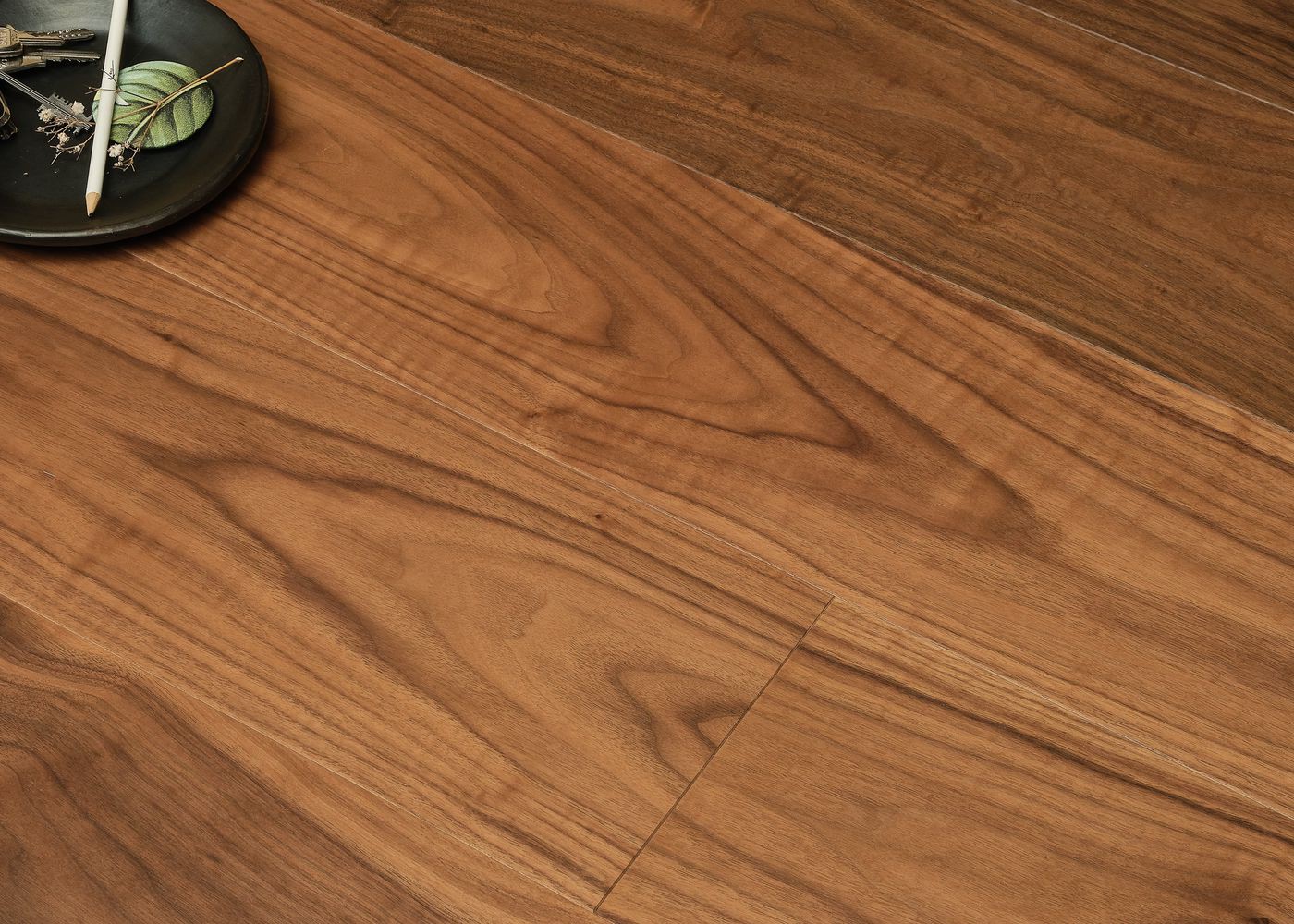 Parquet Noyer US contrecollé brossé Elégance huilé 15x192x2400