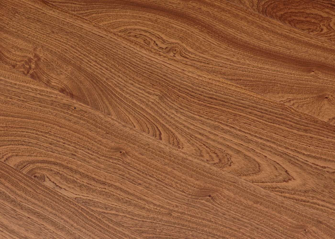 Parquet Sapelli contrecollé vernis mat 120x10x500-1500