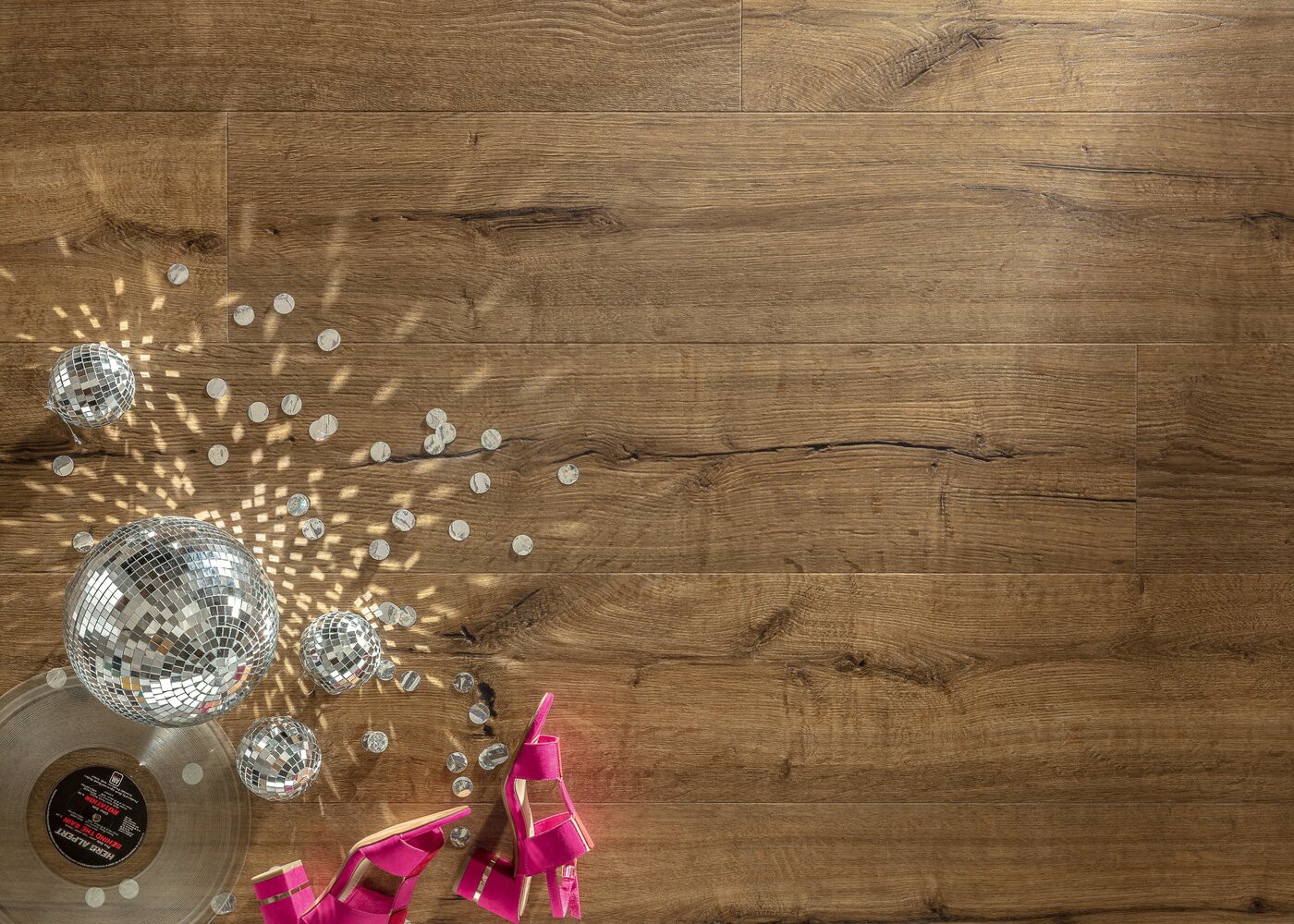 Vinyle rigide Chêne Café René passage commercial 4.5x224x1524