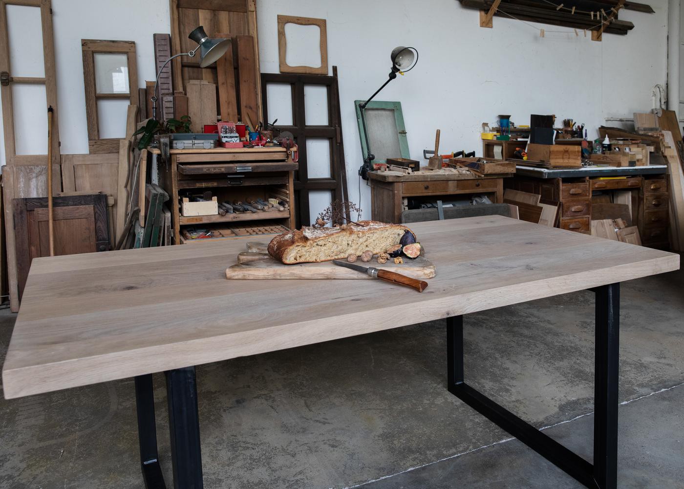 Plateau de table PORTLAND en chêne massif français à chants droits