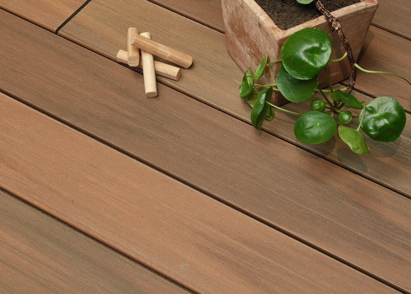 Lame de terrasse bois composite co-extrude bross&eacute; Nuances Ip&eacute;