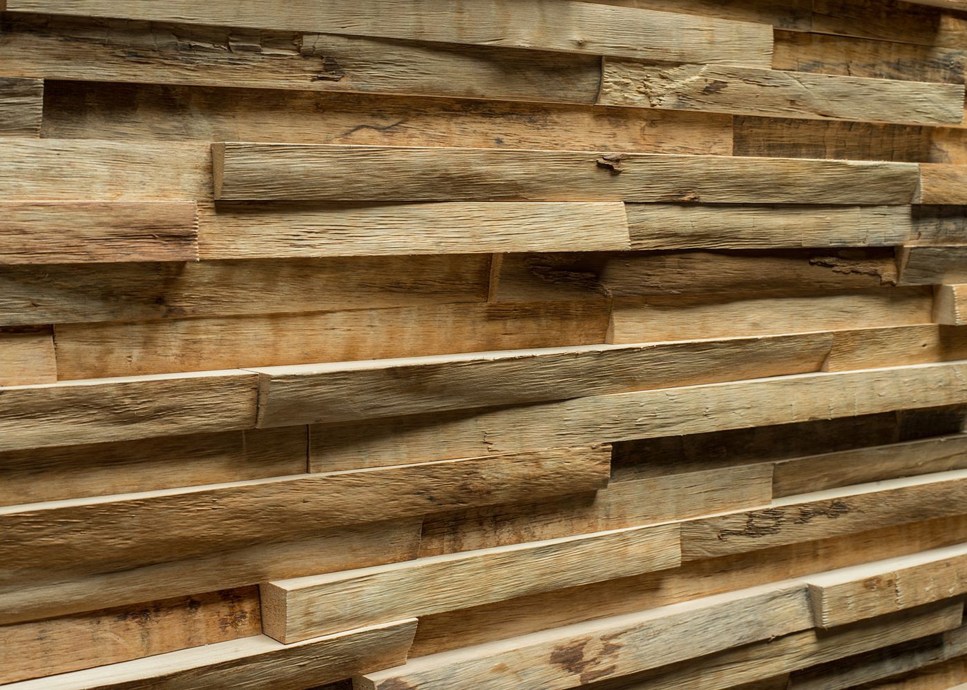 Bardage déstructuré Wood Lab en Aulne fabriqué à la main avec des résidus de bois