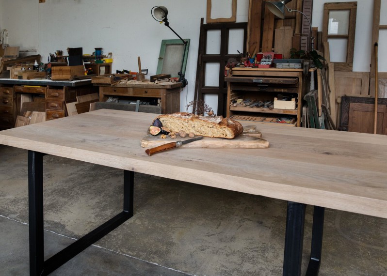 Plateau de table PORTLAND en ch&ecirc;ne massif fran&ccedil;ais &agrave; chants droits 33x60-1100x3000 (max) 33x60-1100x3000 (max)